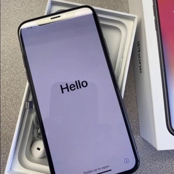 iPhone X 64 fb - Picture 3 of 4